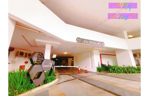 Medini Villa | Luxury Family with Kuromi@ Elysia 3min go Legola