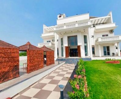 Sanganer Casa | luxury farmhouse 2