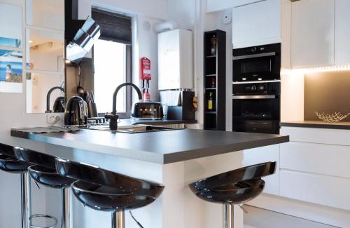 Sector 4 Apartamento | Luxury Flat 8 near Metro