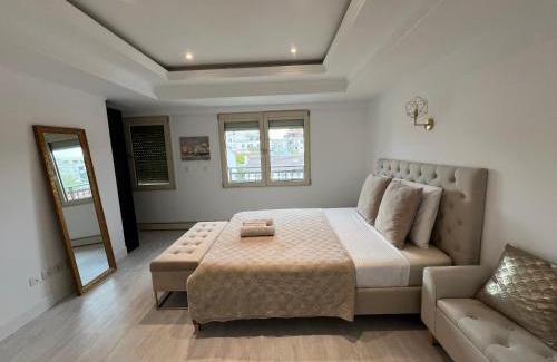 Asnieres-sur-Seine Apartamento | Luxury flat direct line Central Paris