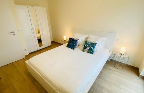 Hollerich Apartamento | Luxury Flat in city center with free parking-HOL1
