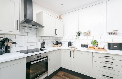 Barbican Casa | Luxury for 2024, Central Plymouth Home for 10