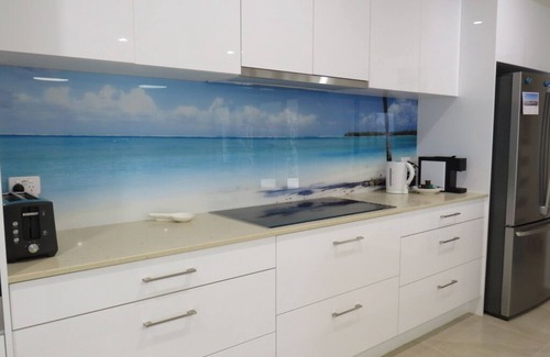 North Coast Casa | Luxury four bedroom Beachfront house ideal for families.