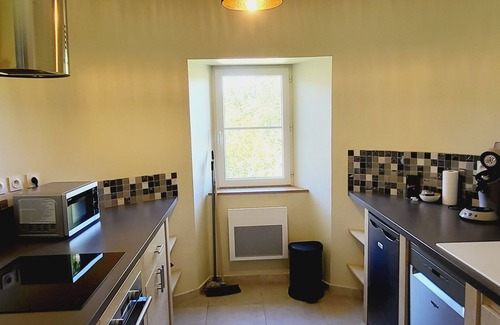 La Begude-de-Mazenc Apartamento | Luxury furnished accommodation in Drôme provençale