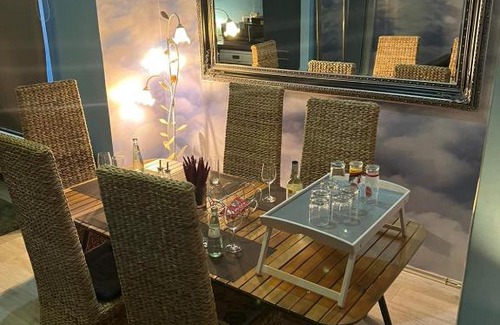 Altstadt-Nord Apartamento | Luxury Gemütliche WOHNUNG in Eigelstein Köln