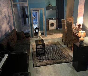 Altstadt-Nord Apartamento | Luxury Gemütliche WOHNUNG in Eigelstein Köln