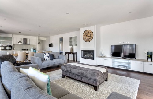 Mornington Peninsula Casa | SLEEPS 13 Luxury Capel Holiday Resort