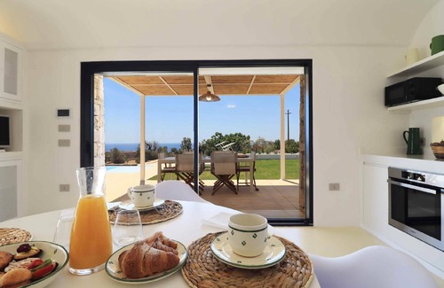 Marina San Gregorio Casa | Luxury Ginevra - Two Bedroom House, Sleeps 4