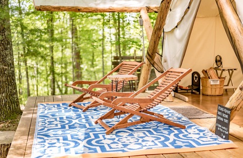 Sevierville Alquiler De RV | Luxury Glamping, private, romantic, cozy, heated - tent 1