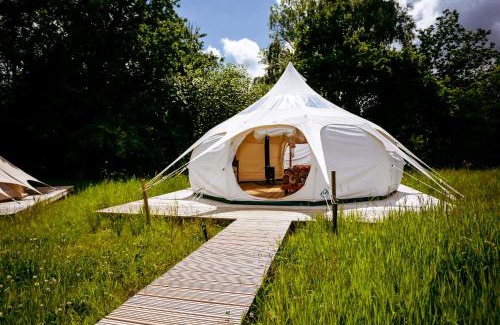 Crowhurst Casa | Luxury Glamping Retreat in Battle