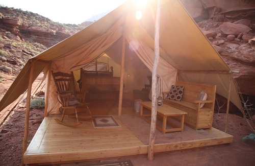 Moab Cabina | Luxury Glamping Tent in Moab | Sleeps 2