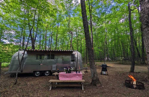 Phelps Apartamento | Luxury Glamping w/Resort Access Included, Site 13