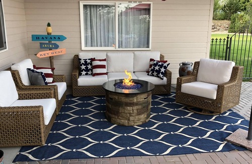 Ephrata Casa | Luxury Guest House in nice neighborhood close to all amenities