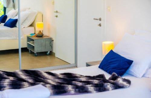 Lumbarda Apartamento | Luxury Hidden Oasis - Greca