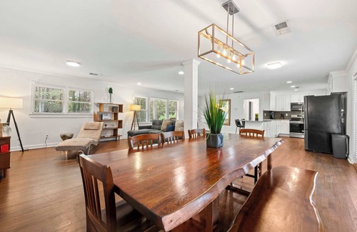 East Point Villa | INCREÍBLE VILLA 4 BDR + Habitación adicional, a 5 minutos del aeropuerto ATL