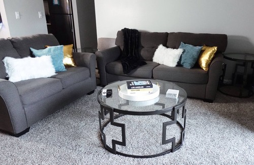 Oak Ridge Apartamento | ⭑Luxury hideaway w/ Private Balcony⭑ (NEW LISTING!!!!!!)
