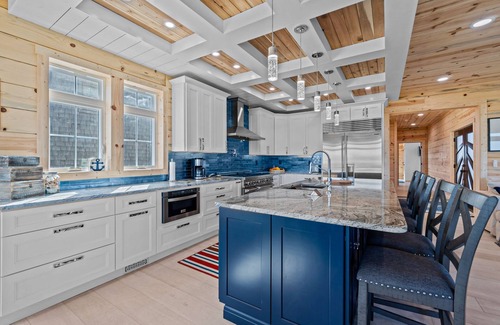 Ocean Isle Estates Casa | Luxury High-End Ocean Front Home with Private Pool and Hut Tub