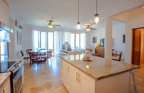 La Esplanada Condominio | Luxury Hispaniola Beach 5B3 Condo OceanView Beach