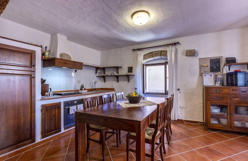 Castelsardo Casa | CASA HISTÓRICA DE LUJO Y TERRAZA EXCLUSIVA. ¡Vive el pueblo, vive en el mar!