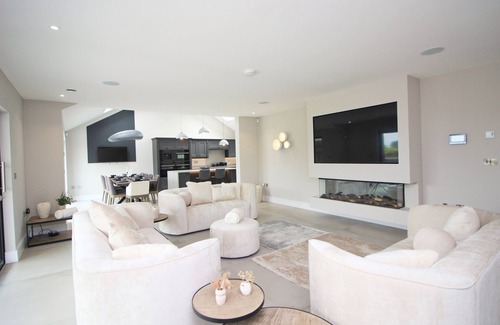 St Merryn Casa | Luxury holiday home with hot tub