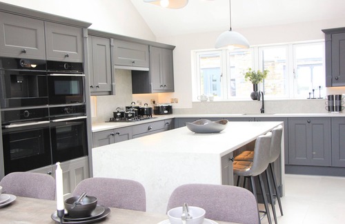St Merryn Casa | Luxury holiday home with hot tub