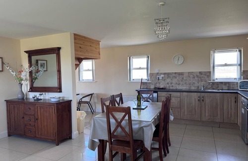 Bunbeg Casa | Luxury Holiday Home in Bunbeg - Perfect Coastal Getaway