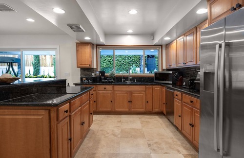Hollywood Hills West Casa | Luxury Hollywood Hills Villa: Heated Pool, Peaceful and Private, Unique Design