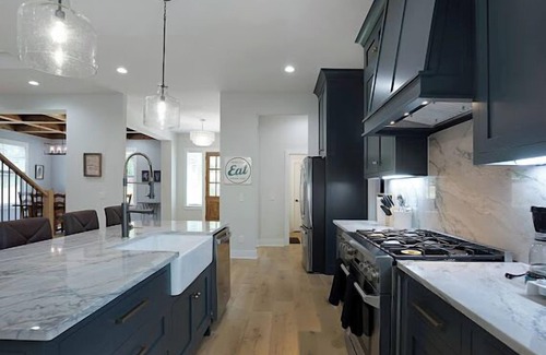 Mount Juliet Casa | Luxury Home 4B, 3.5B Sleeps 18+/25min to Nashville