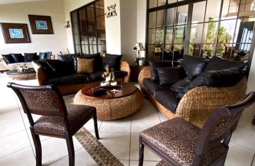Escazú Villa | Luxury Home con vista, en las montañas de Escazu