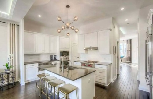 Irving Park Casa | Luxury Home in Chicago: Lower Level Shared