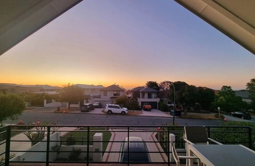 Doubleview Casa | Luxury Home in Doubleview