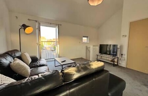 Rugby Apartamento | Luxury home in rugby ready 4U