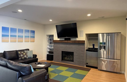 Riverside Casa | Luxury Home on Lake Michigan! Private Beach, Pool and Hot Tub