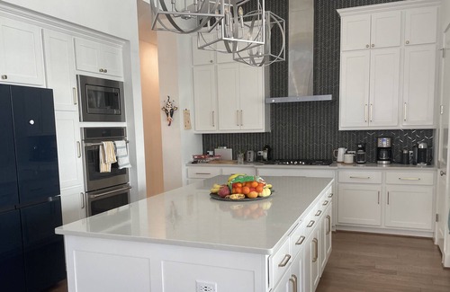 Austin Casa | Luxury Home on the cusp of Texas Wine Country and Dripping Springs!