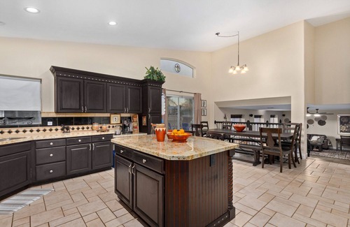 Phoenix Casa | Luxury home w/ Heated Pool & Hot Tub | Pool Table | King Beds | Fire Pit & Grill