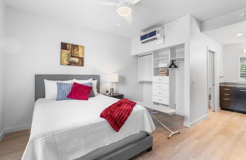 Marble Falls Apartamento | Luxury Home W Pool & Gym Mins To Baylor Hospital