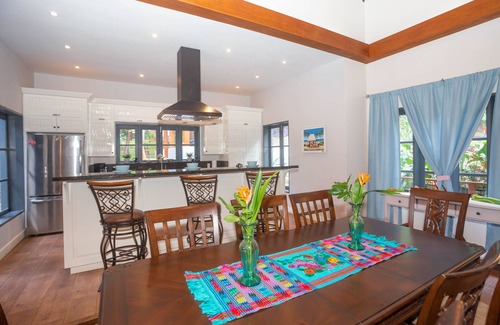 Lawson Rock Casa | Luxury home with 2 pools at Lawson Rock- Casa Coralina