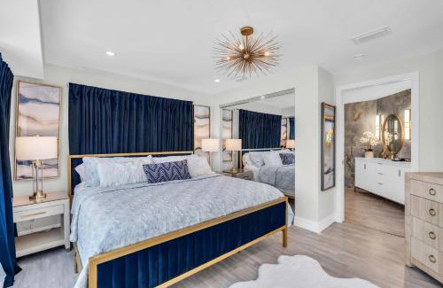 Central Naples Casa | Luxury Home With Great Community Amenities
