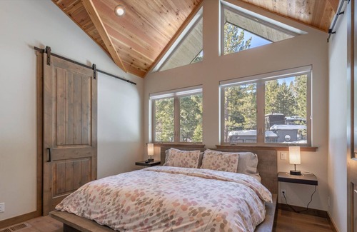 Talmont Casa | Luxury Home with HOA Beach amenities, close to hiking, biking, and skiing