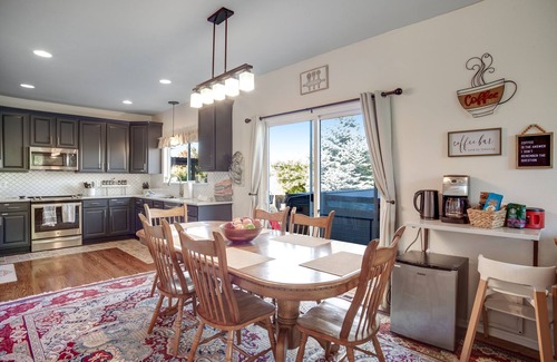 Loveland Casa | Luxury Home with hot tub. Elderly and Kid Friendly!