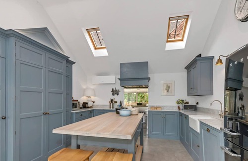 Long Melford Casa | Luxury Home with Large Garden - The School House
