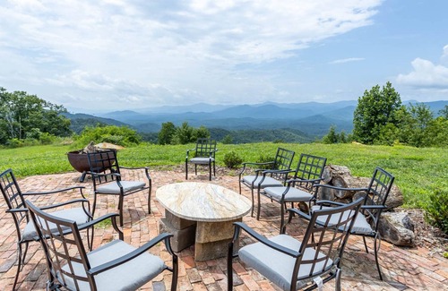 Vein Mountain Casa | Luxury Home with Views, Sauna, Hot Tub, & More