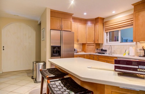 West Hyannisport Casa | Lujo, 0. 0.25 millas de la playa de Craigville en Centreville, Ma en Cape Cod, Jacuzzi, WiFi
