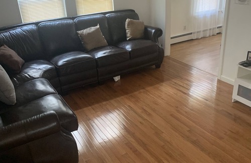 Elmont Casa | Luxury house 5 minutes from JFK airport great location UBS stadium 2 blocks