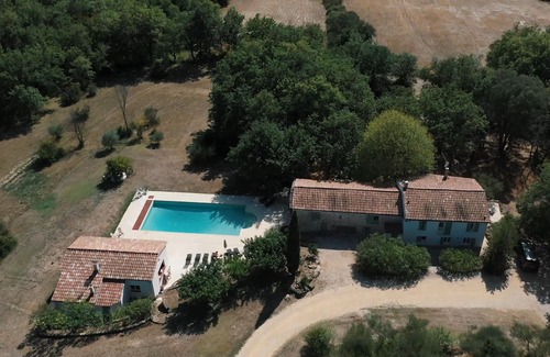 Monteils Casa | Casa de lujo, gran piscina salina privada climatizada con cubierta automática.