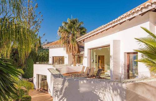 Marbella Cabina | casa de lujo con bonita piscina y amplio jardin