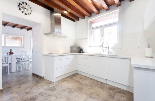 Los Realejos Casa | Vivienda vacacional de lujo con piscina climatizable, jacuzzi y sauna