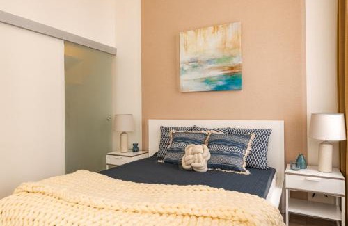 Corvin negyed Apartamento | Luxury Huge Apartman - 92m2 - 3 Bedrooms - 3 Air Conditioners - Free Garage!