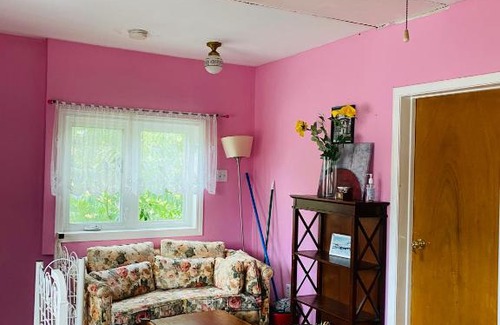 Old East York Apartamento | Dream Suite East York ( Toronto) Space Share