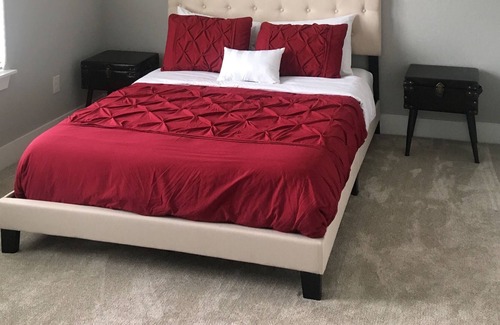 Horseshoe Bay West Casa | Luxury in Spacious Home with Tesla Fast Charger